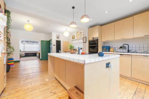 Ravenscroft Road-14.JPG