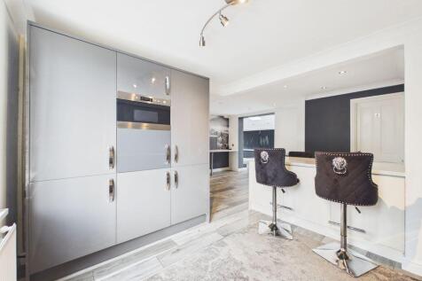 Windermere Road, Manchester, Middleton, M24 photo 4