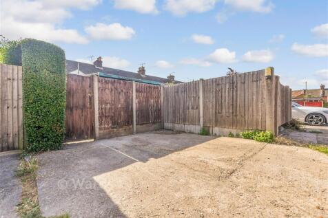Driveway/Parking