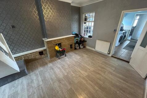 Saxon Street, Burton Upon Trent, Stapenhill, DE15 photo 3