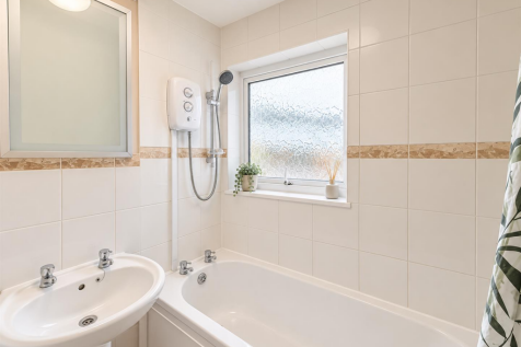 Davidson Frost-Wellings, DFW, Lakeview, Bathroom.p
