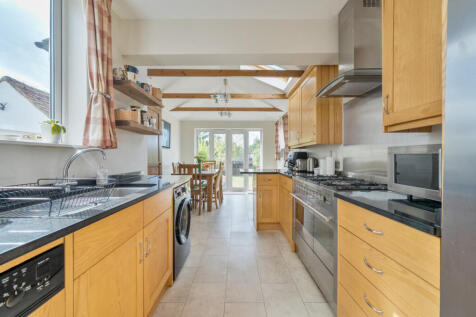 1348813-7-68bed59...