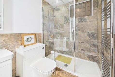 En Suite Shower Room