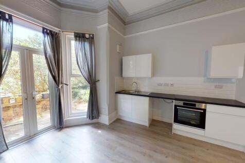 Flat-4-26-Magdala-Road-05242022_160126 (1)