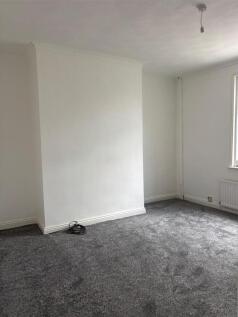 Living Room.jpg