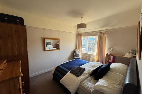 Bedroom Two Doubl...