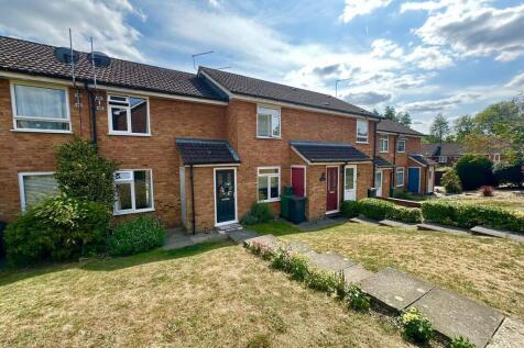 Camberley, GU16 - property photo