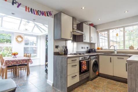 Kitchen/Conservatory