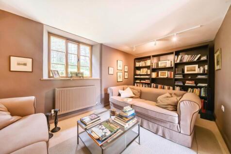 Snug Reading Room.jpg