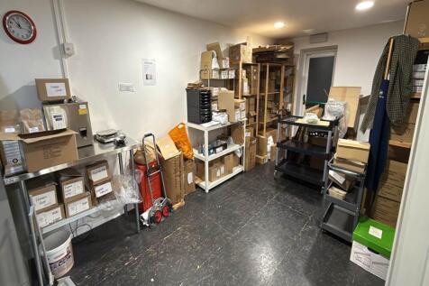 DOWNSTAIRS OFFICE SP