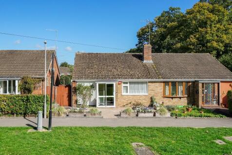 Aylesbury, HP21 - property photo