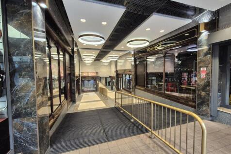 Commercial Property to rent Image 6