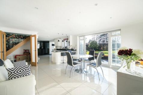 Kitchen/Breakfast Rm