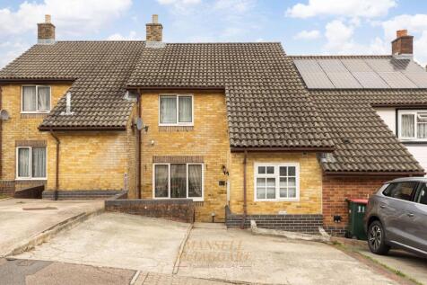 Crawley, RH11 - property photo
