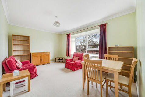 Living Room rever...