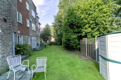 flat-camilla-court-grange-road-sutton-104.jpg