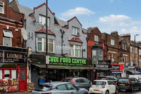 Flat 2, 424 West Green Road N15 3PU-With Watermark