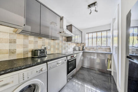 1361914-12-68e3ef...