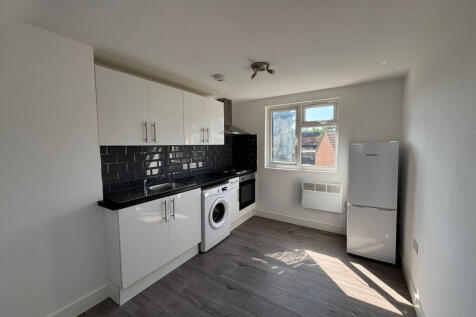 Newly Refurbished &amp; Stunning Studio Flat (5) - N1