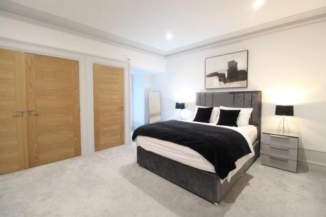 Master bedroom 2