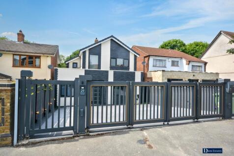 Hornchurch, RM11 - property photo