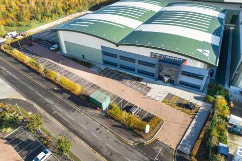Tritax  Unit 2 Symmetry Park Aston Clinton 281025 12.jpg