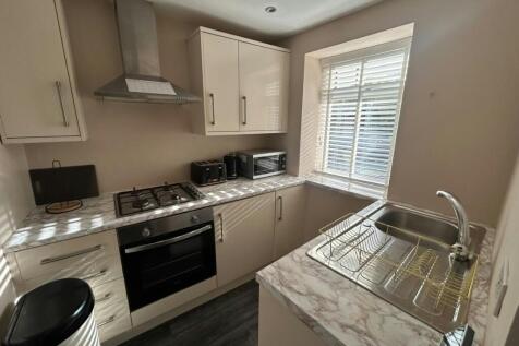 Thistle Street, Kirkintilloch photo 3