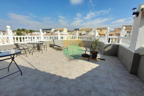 3 Bedroom Detached For Sale-NED622-26