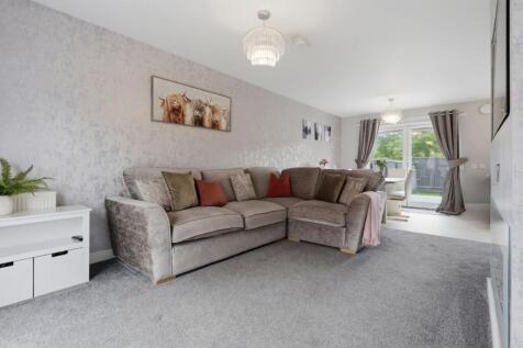 Lounge/ Dining Room