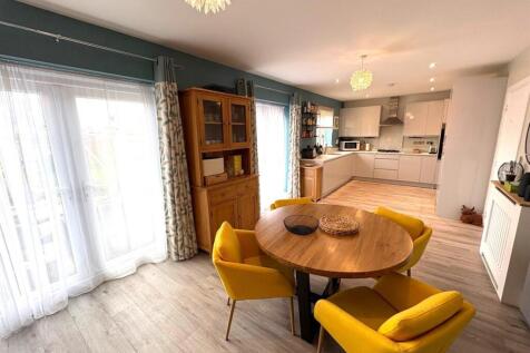 Kitchen/Living/Dining Room
