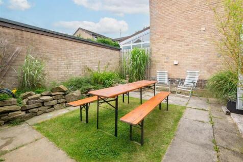 9 Wessex Gardens 011.jpg