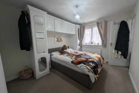 PXL_20241106_1228...