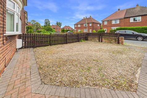 Front Garden.jpg