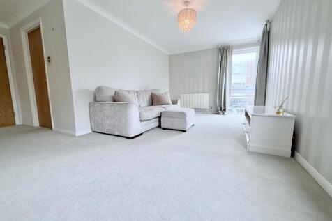 Radstocks, Stock Road, Billericay photo 3