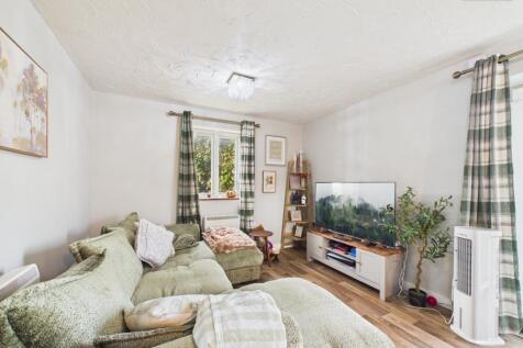 Kitchen/Living/Dining Area