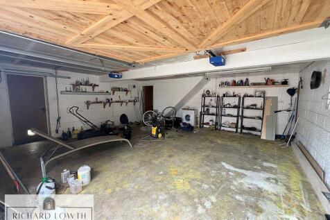 Double Garage