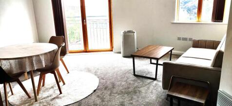 1.  lounge main picture.jpg