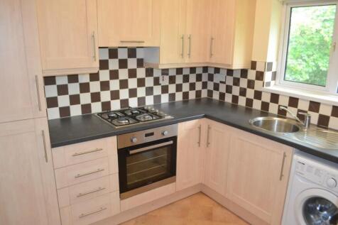 Kitchen 3 (Medium).JPG