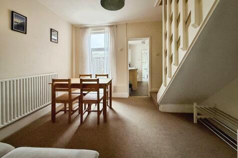 Widdrington Road, Radford, Coventry photo 3