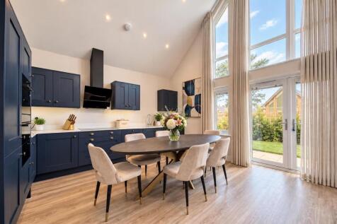 Elegant Navy Kitchen and Dining Room.jpg