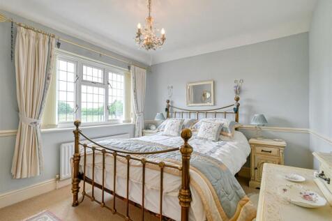 Corner Cottage-10.jpg