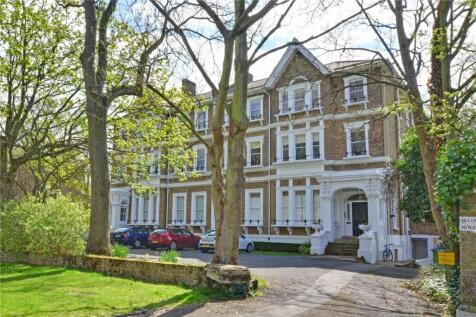 London, SE3 - property photo