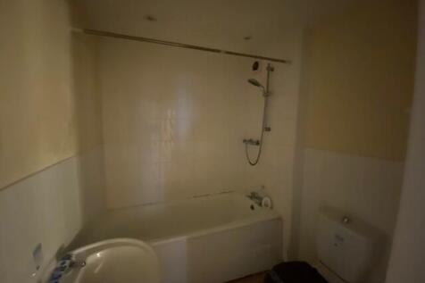 Bathroom T202512171613.jpg