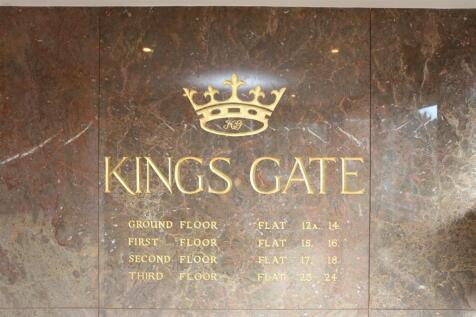 23 Kings Gate sign.JPG