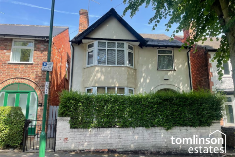 4-bed detached on Harrington Drive, Lenton, Nottingham, NG7 1JJ, £1,993/mo