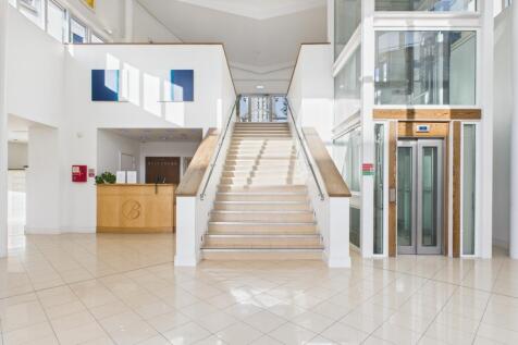 CAM02545G0-PR0525-STILL001