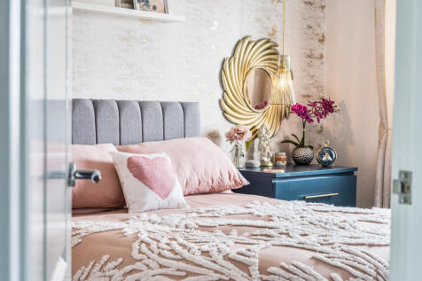 1317693-15-6867a5...