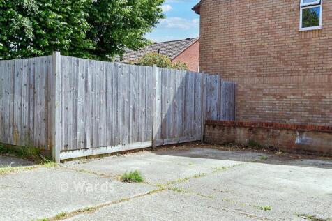 Driveway/Parking