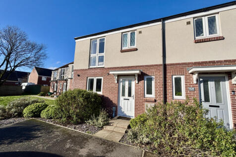 FABULOUS 3-BEDROOM SEMI-DETACHED HOME WITH NO ONW