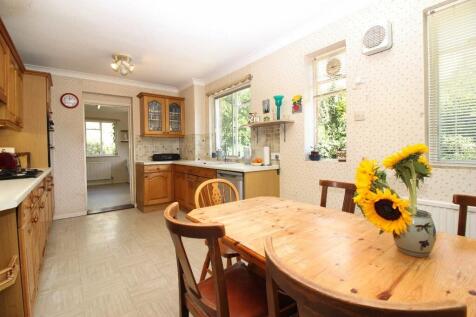 Kitchen/Breakfast Ro